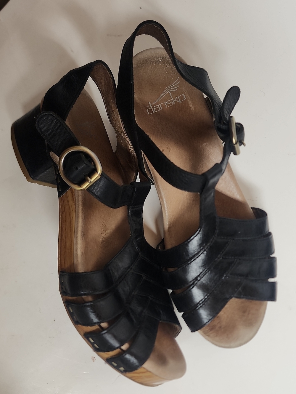 Dansko Black Leather Wedge Sandals with Buckle Size 39/9US Miimalist Quality